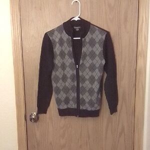 Men's Black and Gray Zip-Up Argyle Sweater